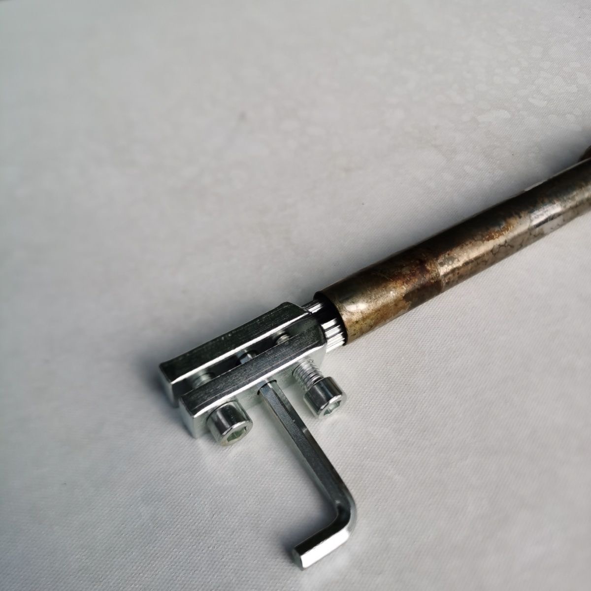 Musical Instrument Flute - Najlepszy korektor do naprawy złączy saksofonu